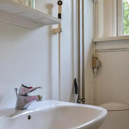2 Bedroom Stunning In Frederiksvaerk Ferienhaus Liseleje